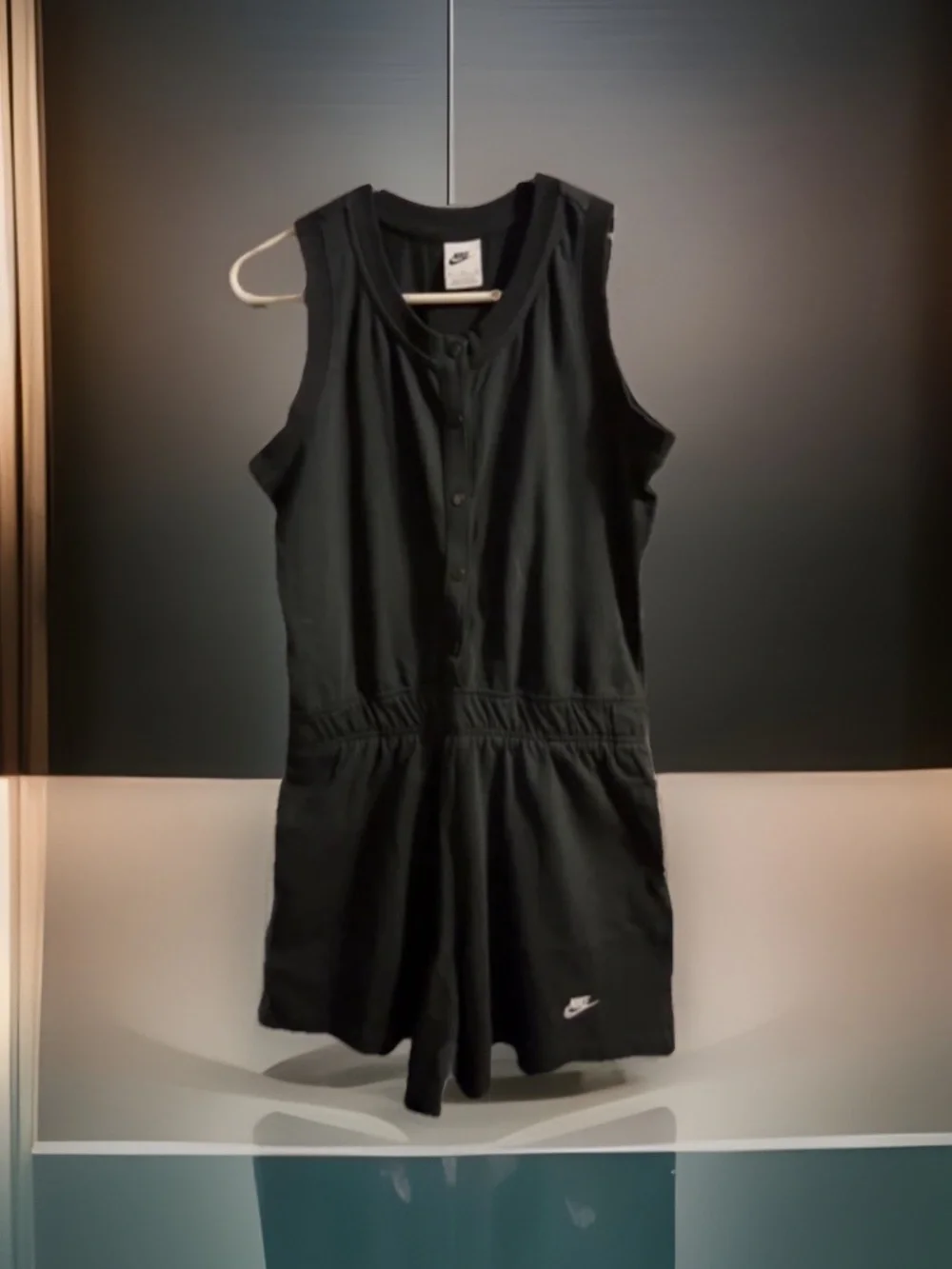 Nike Romper/Jumper/1pc Scoop Neck Snap Buttons Cream/Khaki Pocket Elastic NWT